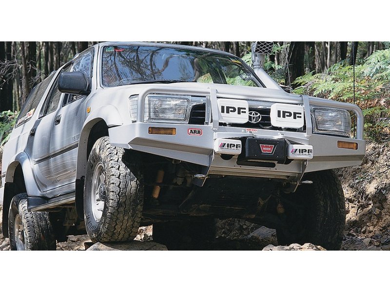 pare-chocs-winch-bar-runner-sr5-arb-3414060