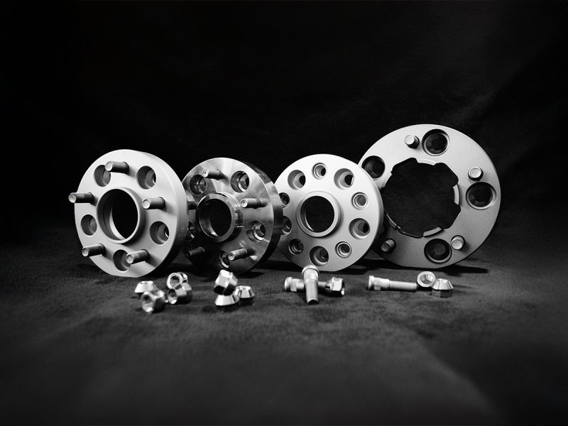 set-4-elargisseurs-de-voie-acier-hofmann-30mm-mitsubishi-pajero-v60-v80-hof-hspv006v60