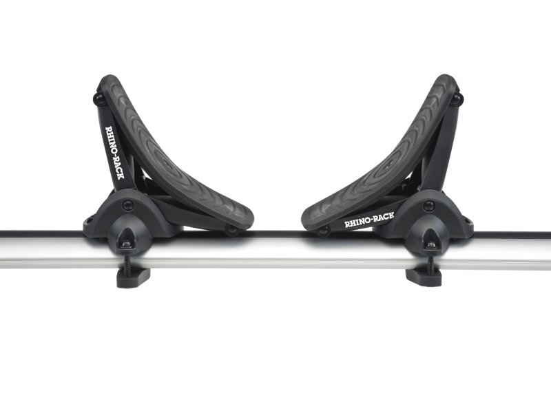porte-kayak-sur-barre-universelle-chargement-lateral-rhr-570