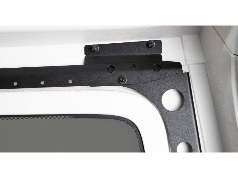 systeme-de-montage-backbone-jeep-wrangler-jlu-4-portes-rhino-rack-rhr-rjlb1