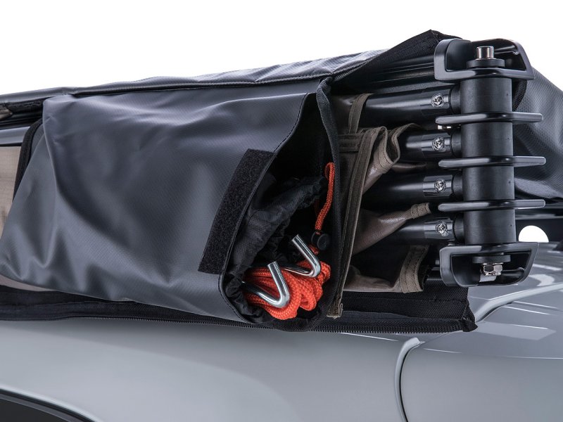 auvent-lateral-batwing-2-5m-2700-cote-gauche-rhino-rack-rhr-33114