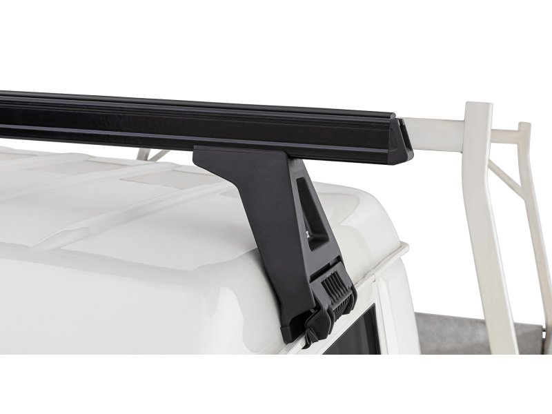 kit-1-barre-de-toit-noire-heavy-duty-1500mm-avec-pied-rcl150-rhr-ja0791