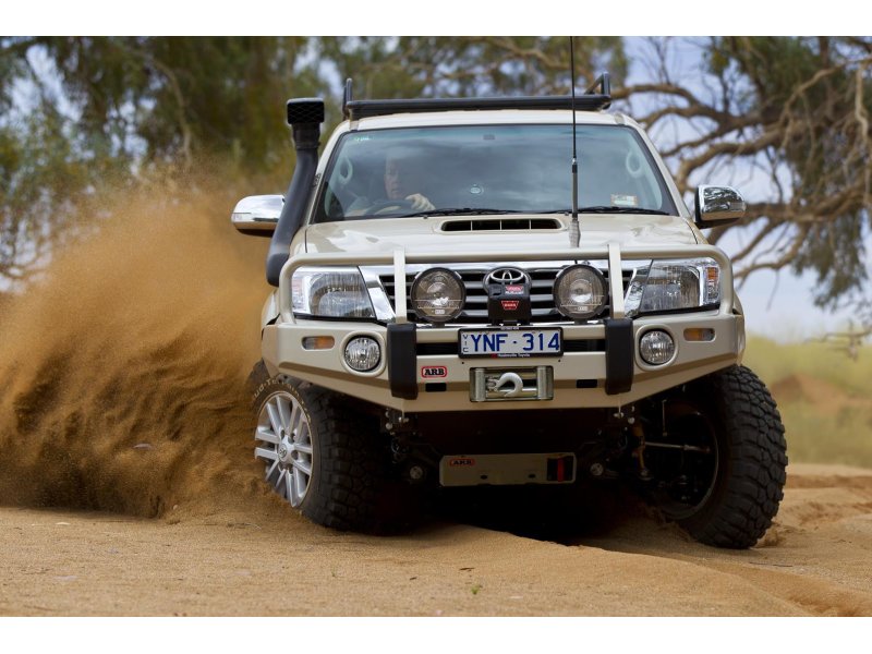 w-bar-hilux-11on-flares-af20-arb-3414520