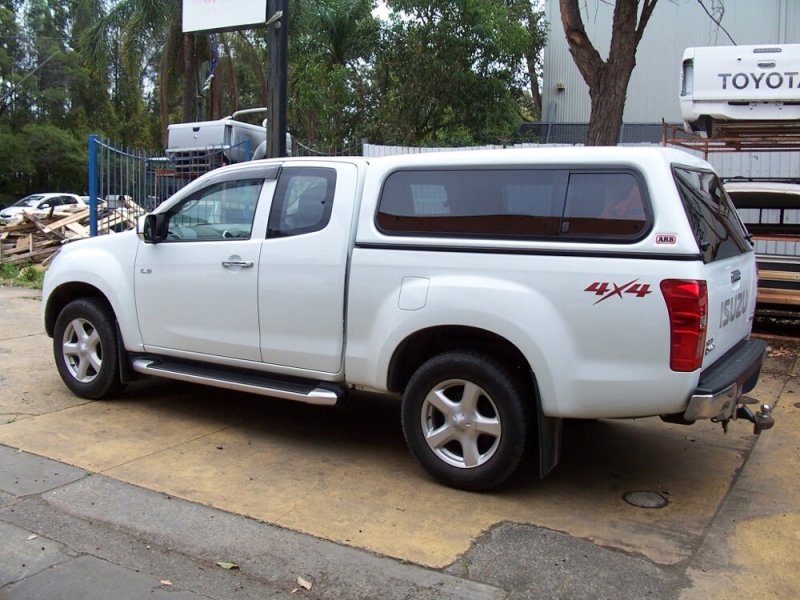 hardtop-arb-canopy-hilux-ec-adeck-05on-hi-2sw-arb-cls26a