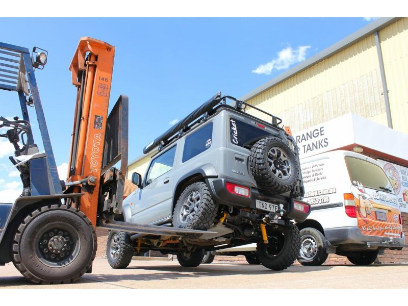 reservoir-de-remplacement-80l-long-ranger-pour-jimny-2018-lor-tr87