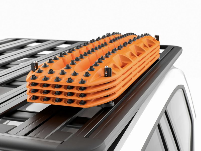 supports-plats-de-galerie-pour-plaques-a-sable-maxtrax-mkii-et-xtreme-max-mtxfrmumpu